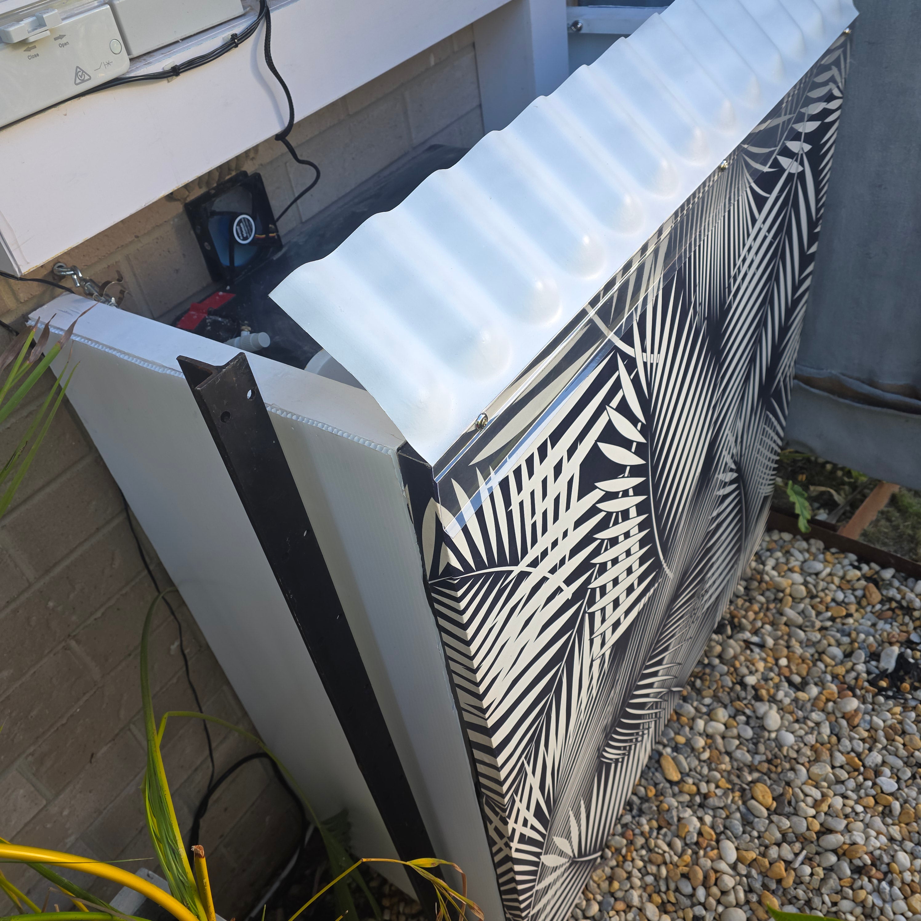 BATTSKIN Sunshield